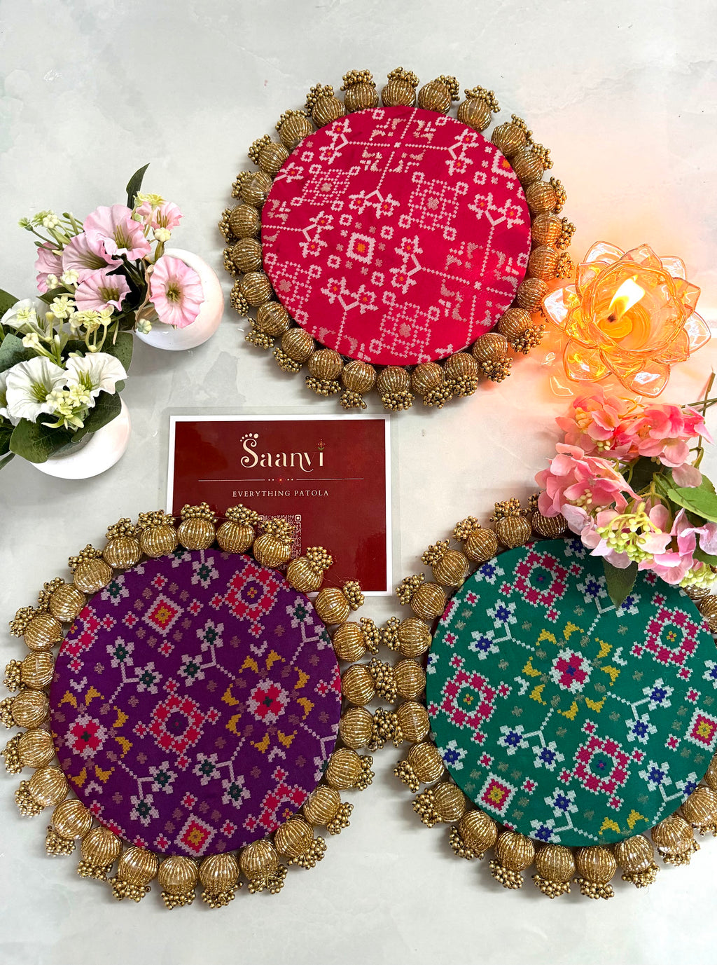 Reversible Patola Décor Pallet – Round