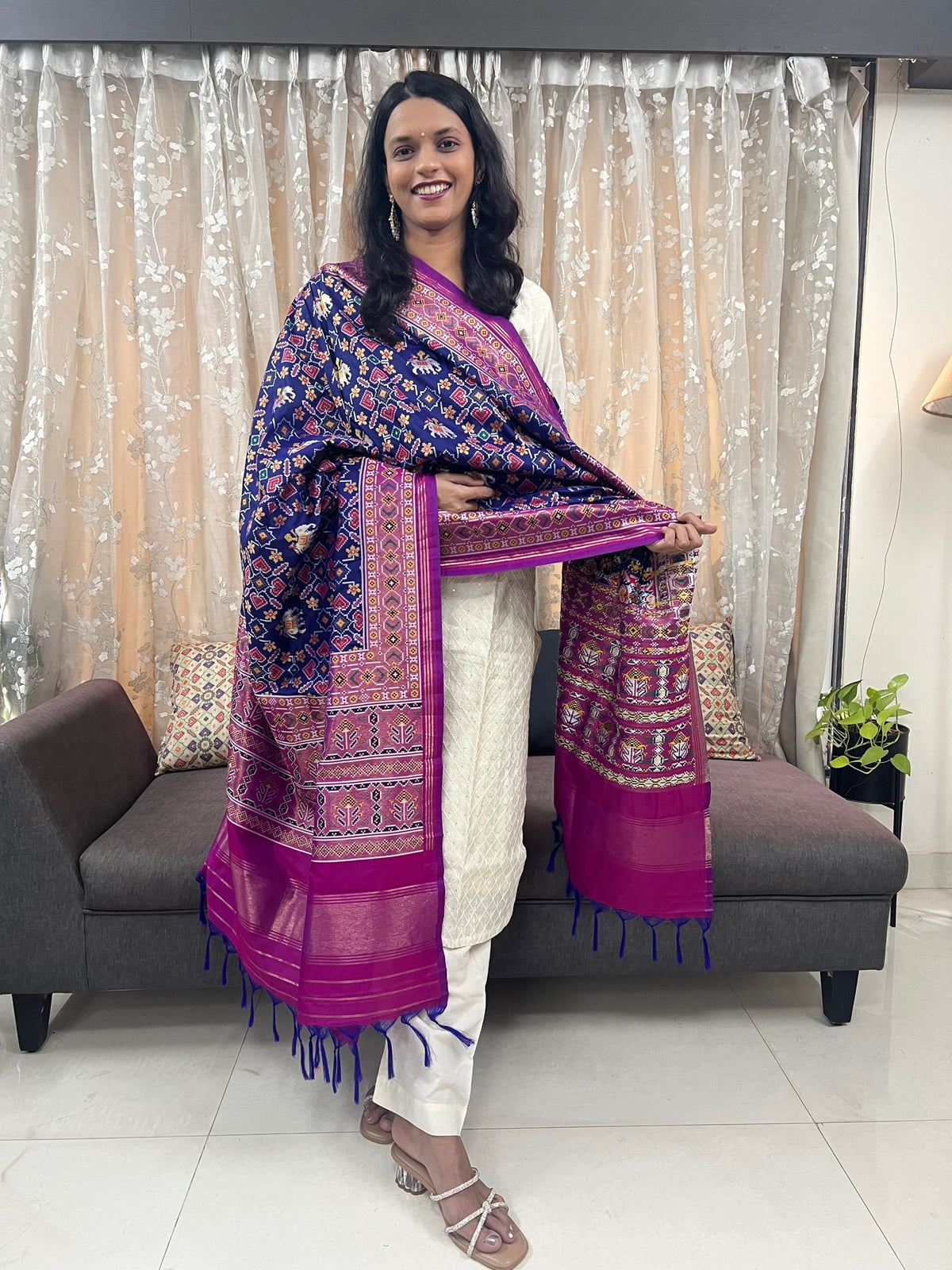 Manek Chowk with Motifs Patola Dupatta in Blue & Magenta